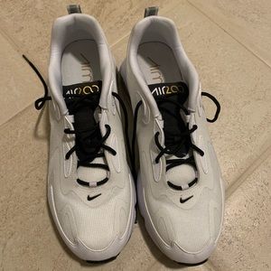 Nike 200 Air Max